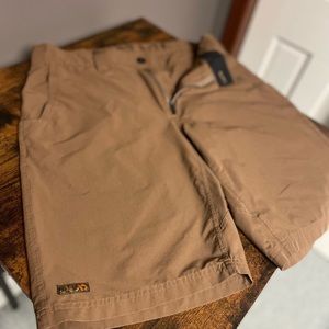 MEN'S GUIDE LITE SHORT